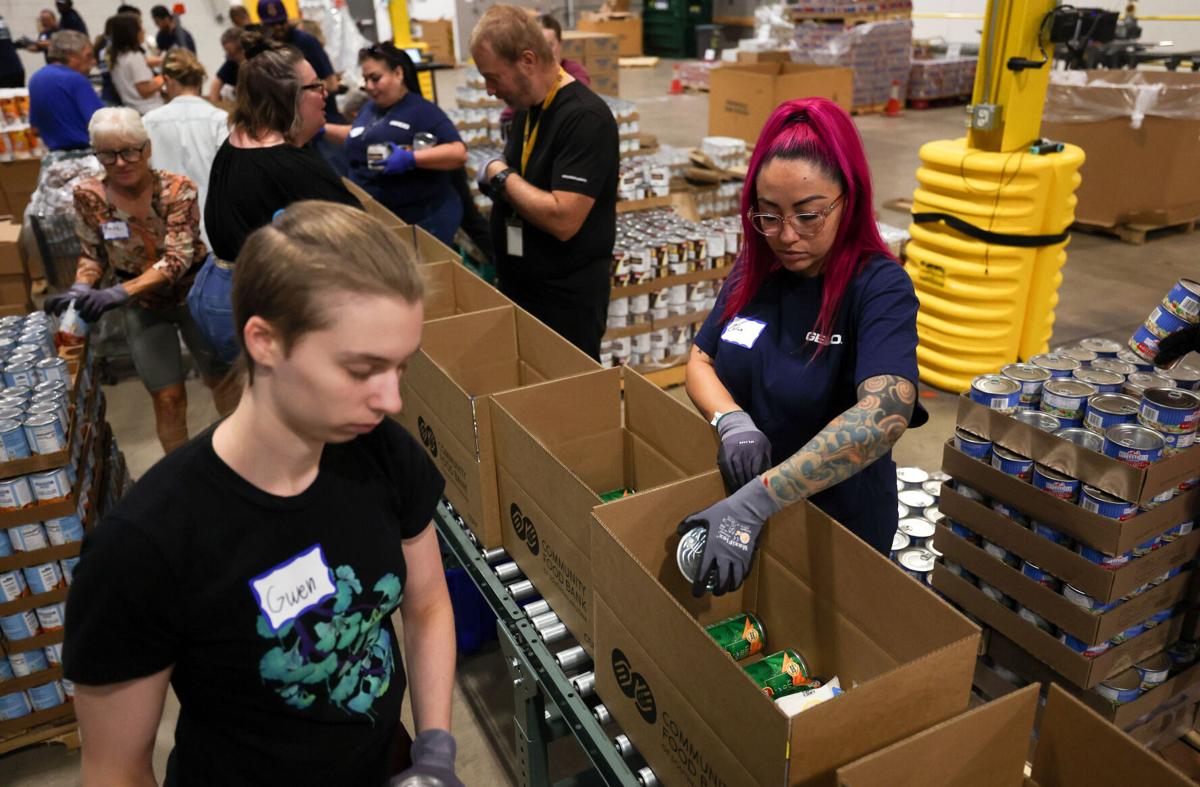 Where Tucson residents can find free and reduced-cost meals and groceries this summer